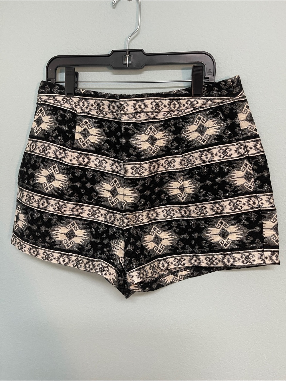 Sam Edelman Black & white Praire Dream Shorts with metallic silver thread